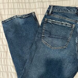 American Eagle Outfitters Women’s Strigid Ex-Boyfriend Dark Blue Jeans